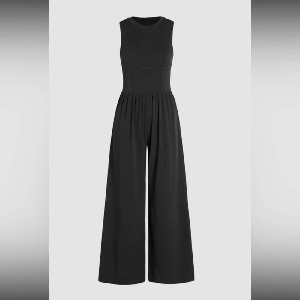 Black Jumpsuit/Romper - Picture 4 of 10